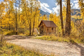 Interior - Colorful Cabin w/ Teepee, Fire Pits & Mtn Views! (Carbondale)