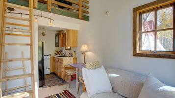 House (0 Bedroom) | Interior