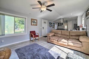 House (2 Bedrooms) | Interior - Cozy Ashton Abode w/ Yard - Near Park & Pool! (Ashton)