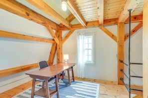 Cottage (2 Bedrooms) | Interior