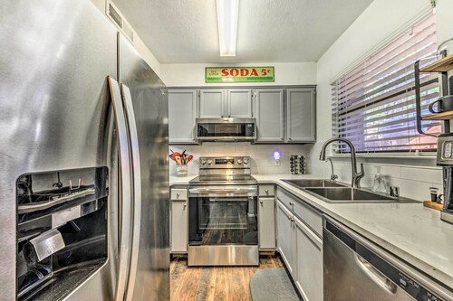 Cozy Ruidoso Condo w/ Grill & Mountain Views!