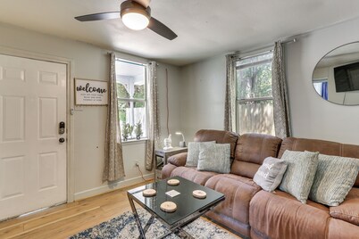 Cozy Livingston House w/ Fenced Yard + Patio!
