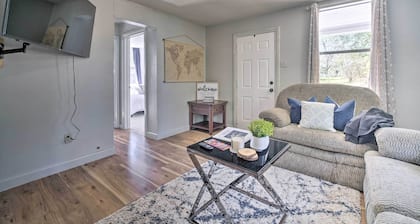 Cozy Livingston House w/ Fenced Yard + Patio!