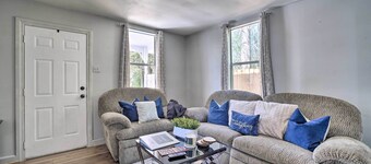 Cozy Livingston House w/ Fenced Yard + Patio!