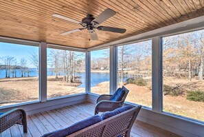 Interior - 'cypress Point' Spacious Home: Pier & Boat Launch! (Many)