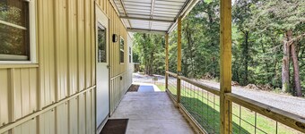 Creekside Cabin Retreat w/ Community Fire Pit