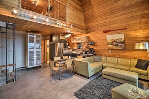 House (1 Bedroom) | Interior - Crofton Cabin w/ Tiki Hut & Water Views! (Crofton)