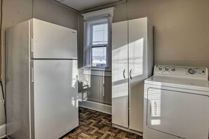 House (3 Bedrooms) | Interior - Dtwn Family Home 2 Mi to Indiana Convention Center (Indianapolis)