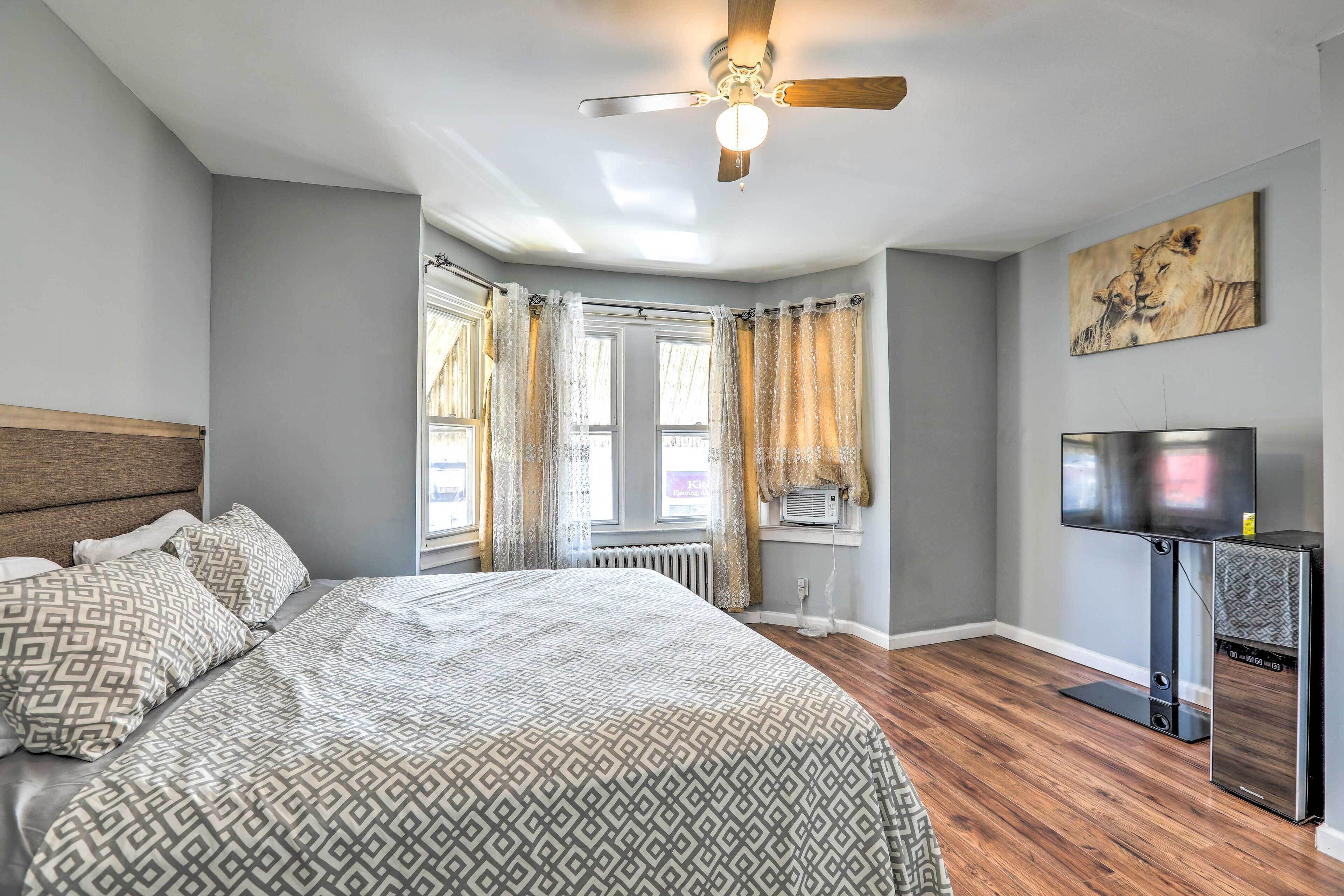 East Lansdowne Escape - Near Philadelphia Zoo