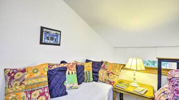 Apartment (0 Bedroom) | Interior