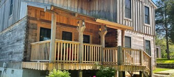 Cozy Hollister Cabin: Perfect for Families!