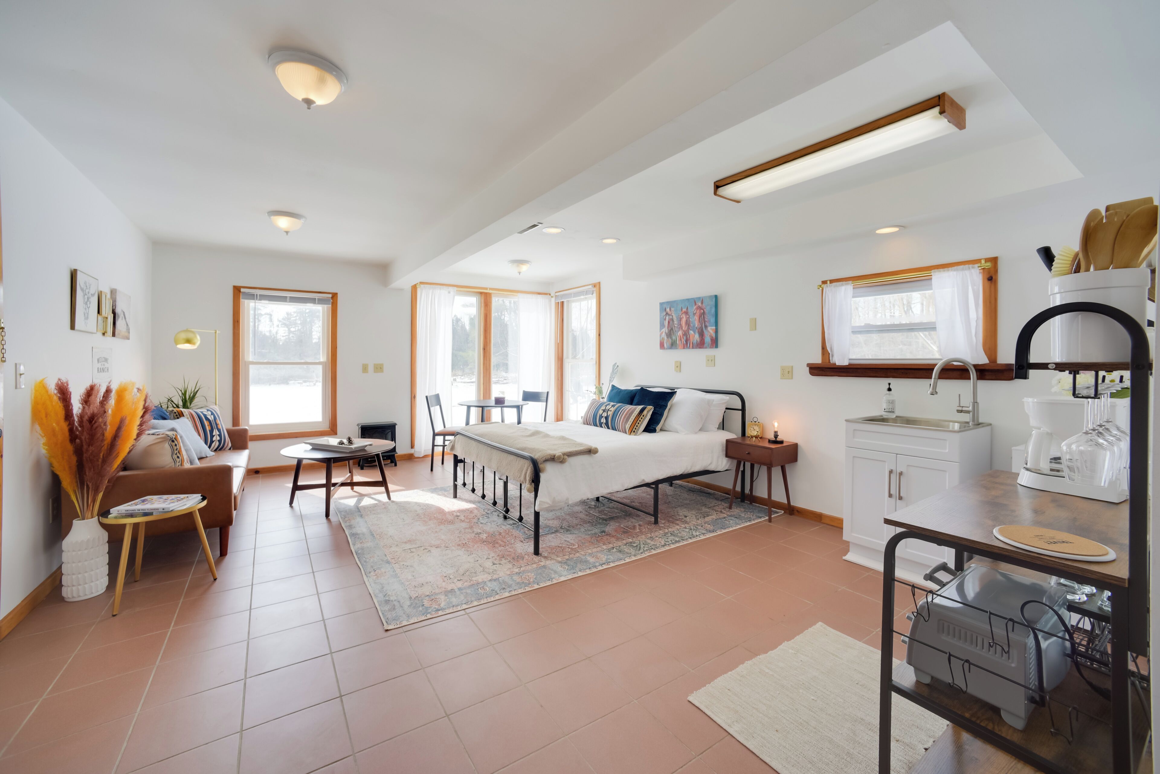 Apartment (0 Bedroom) | Interior