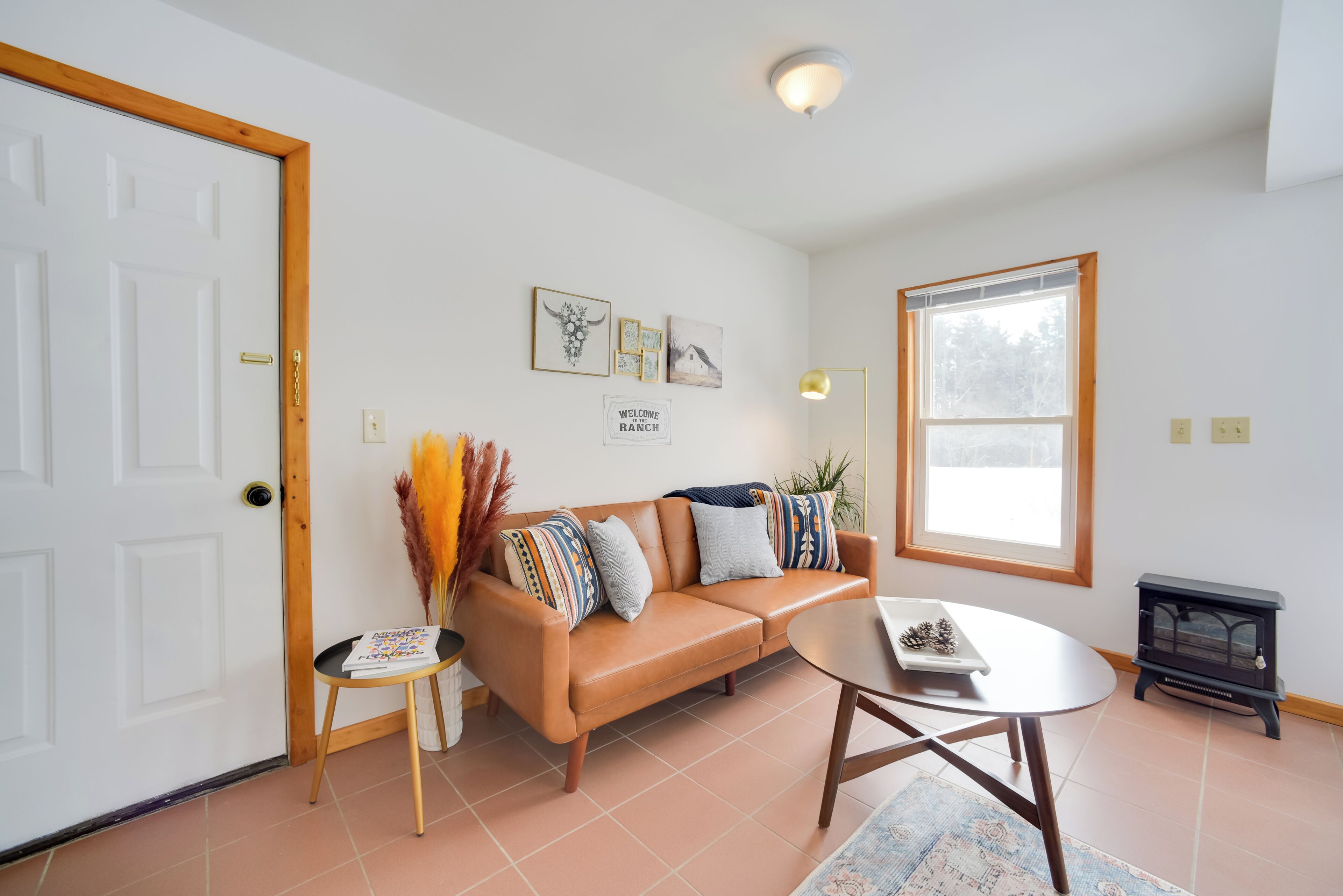 Apartment (0 Bedroom) | Interior