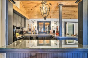Cottage (3 Bedrooms) | Intérieur