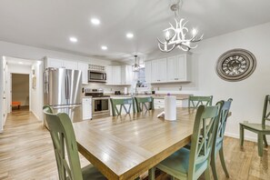 Talo (5 Bedrooms) | Sisätilat