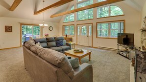 House (3 Bedrooms) | Front of property - Deck & Resort Amenities: Arrowhead Lake Home! (Pocono Lake)
