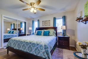 3 chambres, fer et planche à repasser, draps fournis