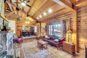 House (4 Bedrooms) | Interior - Family Retreat w/ Deck Near Appalachian Trail! (Berryville)