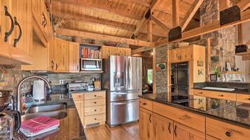 Rumah (4 Bedrooms) | Interior