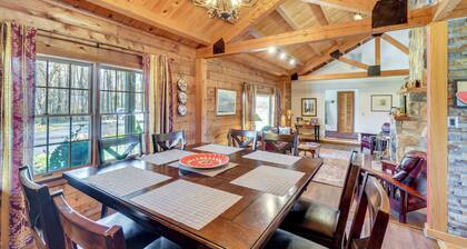 Family Retreat w/ Deck Near Appalachian Trail!