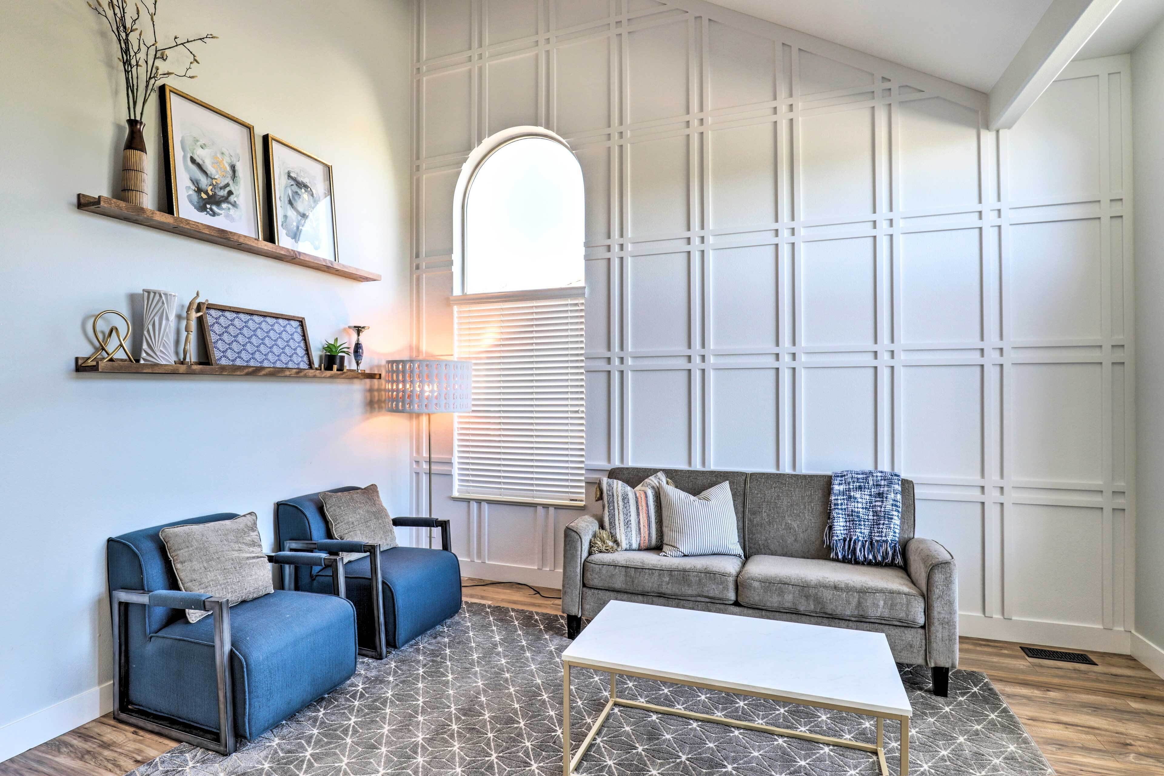 House (5 Bedrooms) | Interior