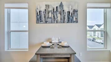 Apartment (1 Bedroom) | Interior