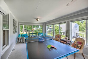 Talo (4 Bedrooms) | Sisätilat