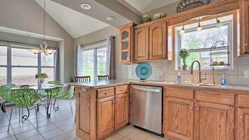 Rumah (3 Bedrooms) | Interior