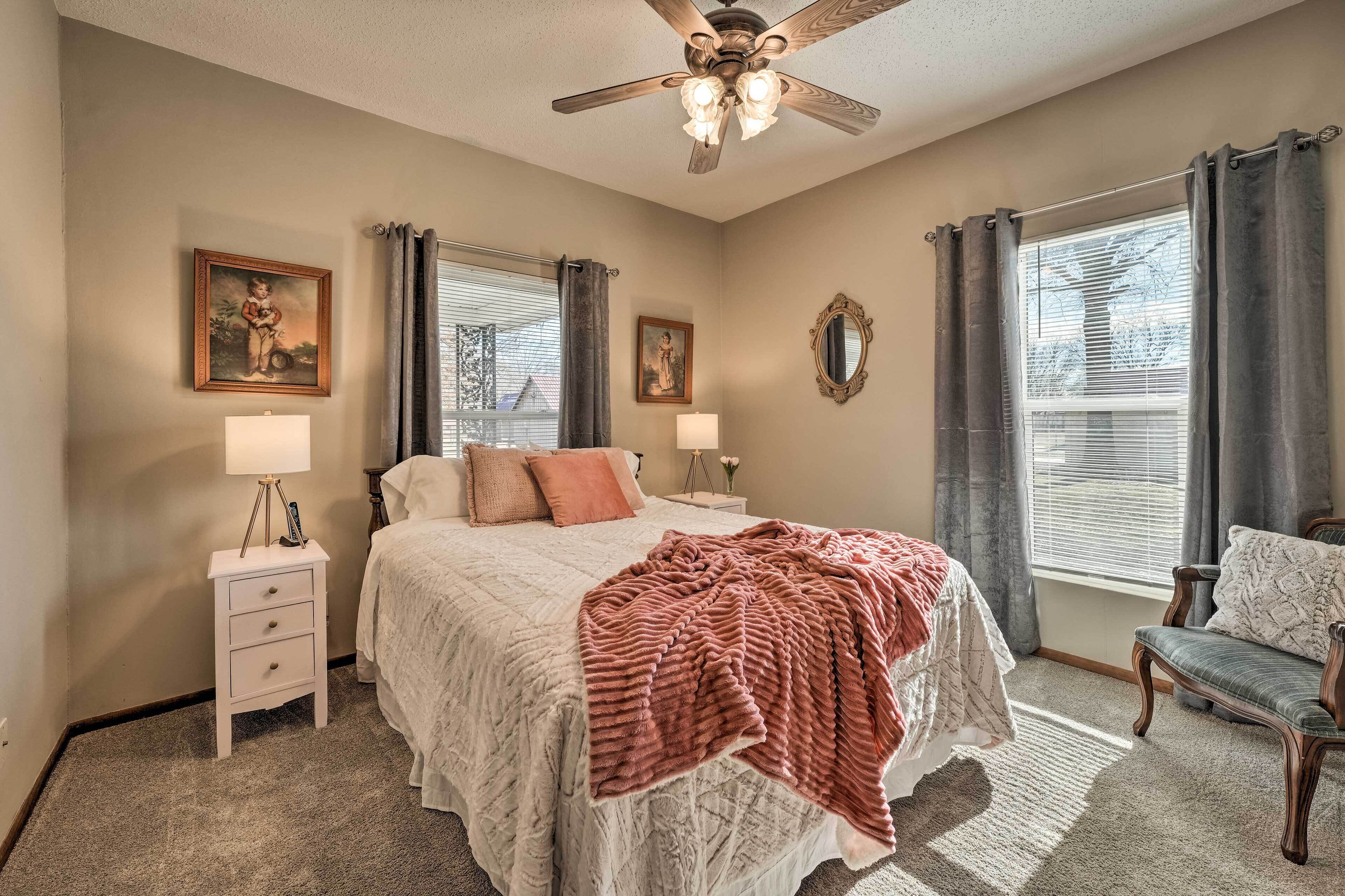 House (2 Bedrooms) | Interior