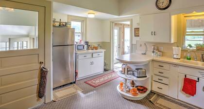 Historic Ottawa Lake House: Deck, Barn + 96 Acres!