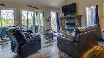 Nhà (3 Bedrooms) | Nội thất