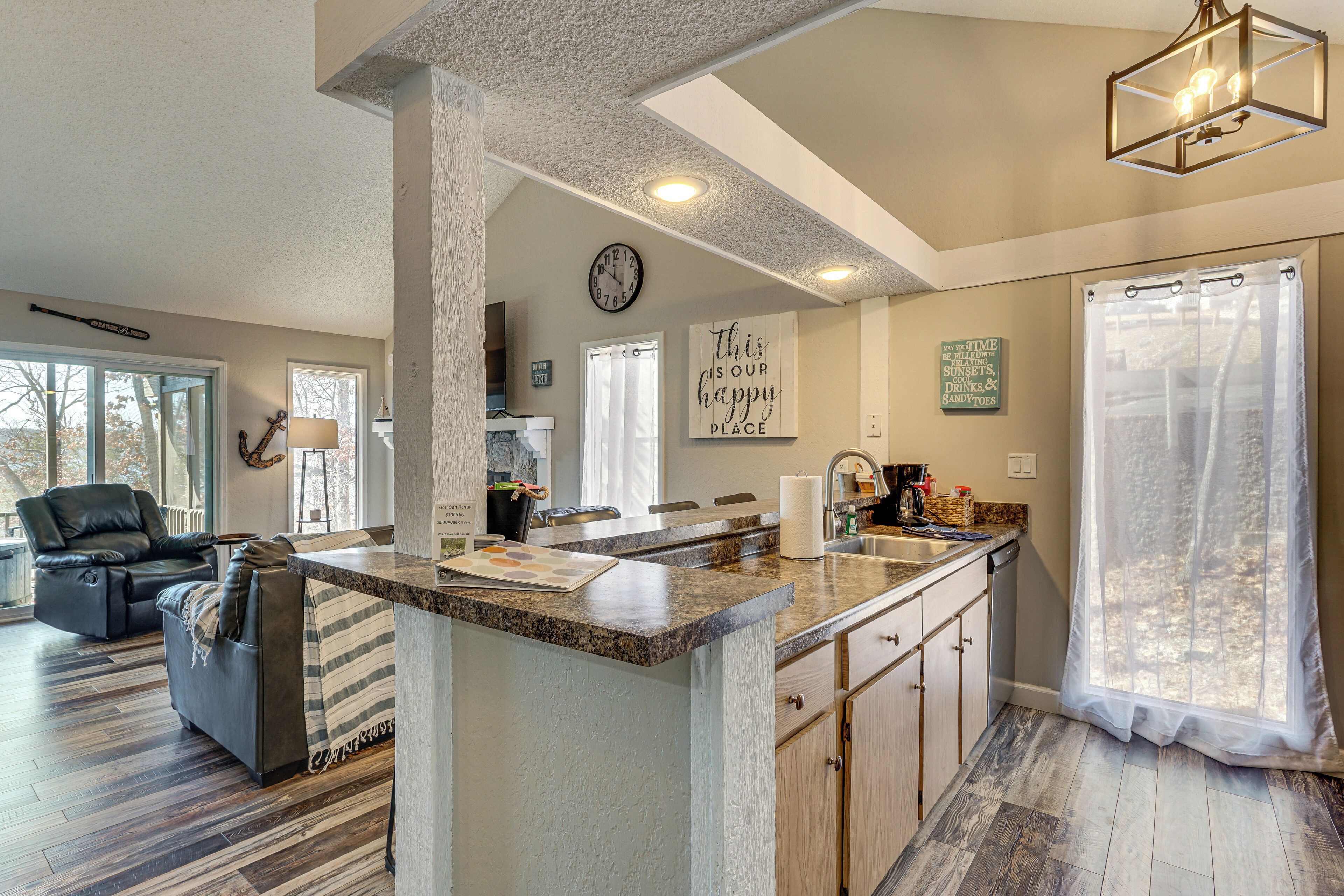 House (3 Bedrooms) | Interior