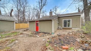 House (1 Bedroom) | Interior