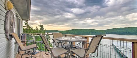 Apartment (4 Bedrooms) | Front of property