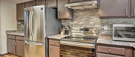 House (3 Bedrooms) | Interior