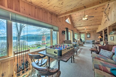 Waterfront Lake Pleasant Getaway w/ Kayaks, Grill!