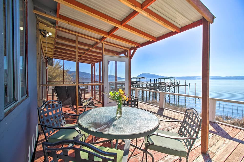 Lakefront Sanctuary w/ Mount Konocti Views - Lodoga, CA
