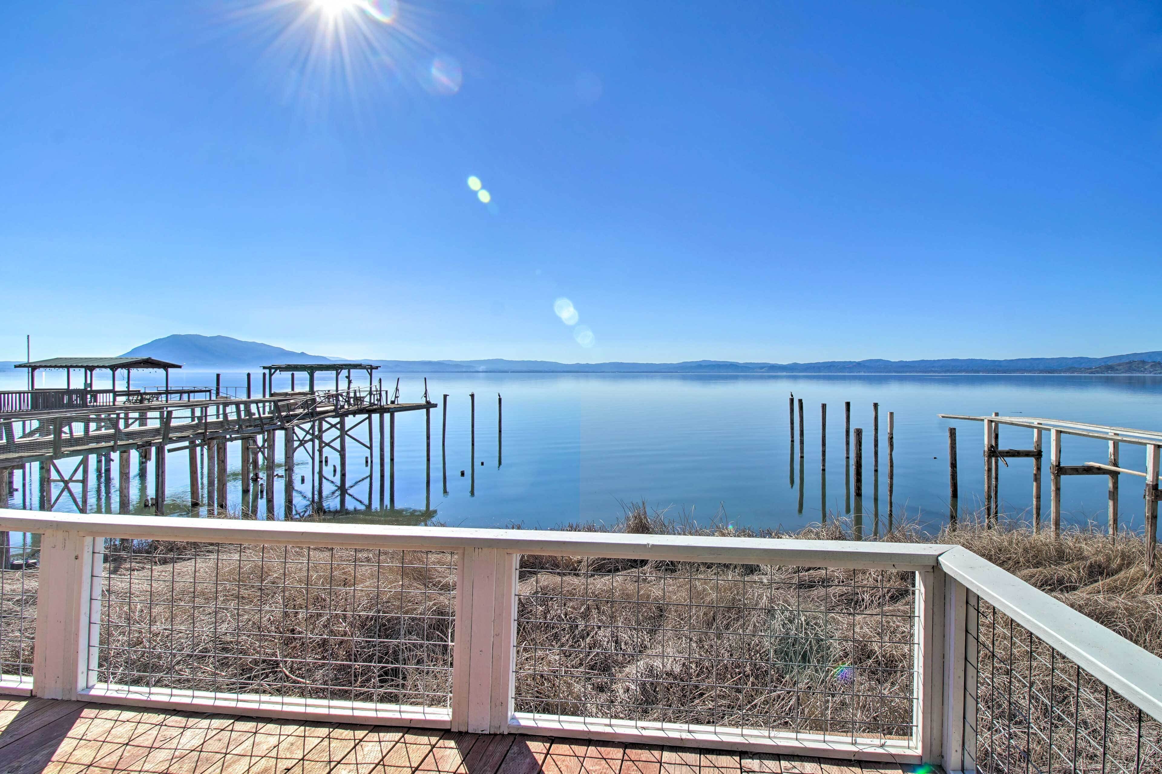 Lakefront Sanctuary w/ Mount Konocti Views