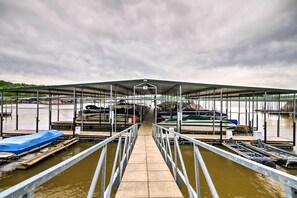 Apartment (3 Bedrooms) | Interior - Lakefront Osage Beach Condo: Dock Your Boat Here! (Osage Beach)