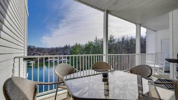 Căn hộ (3 Bedrooms) | Nội thất