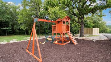 House (Multiple Bedrooms) | Interior