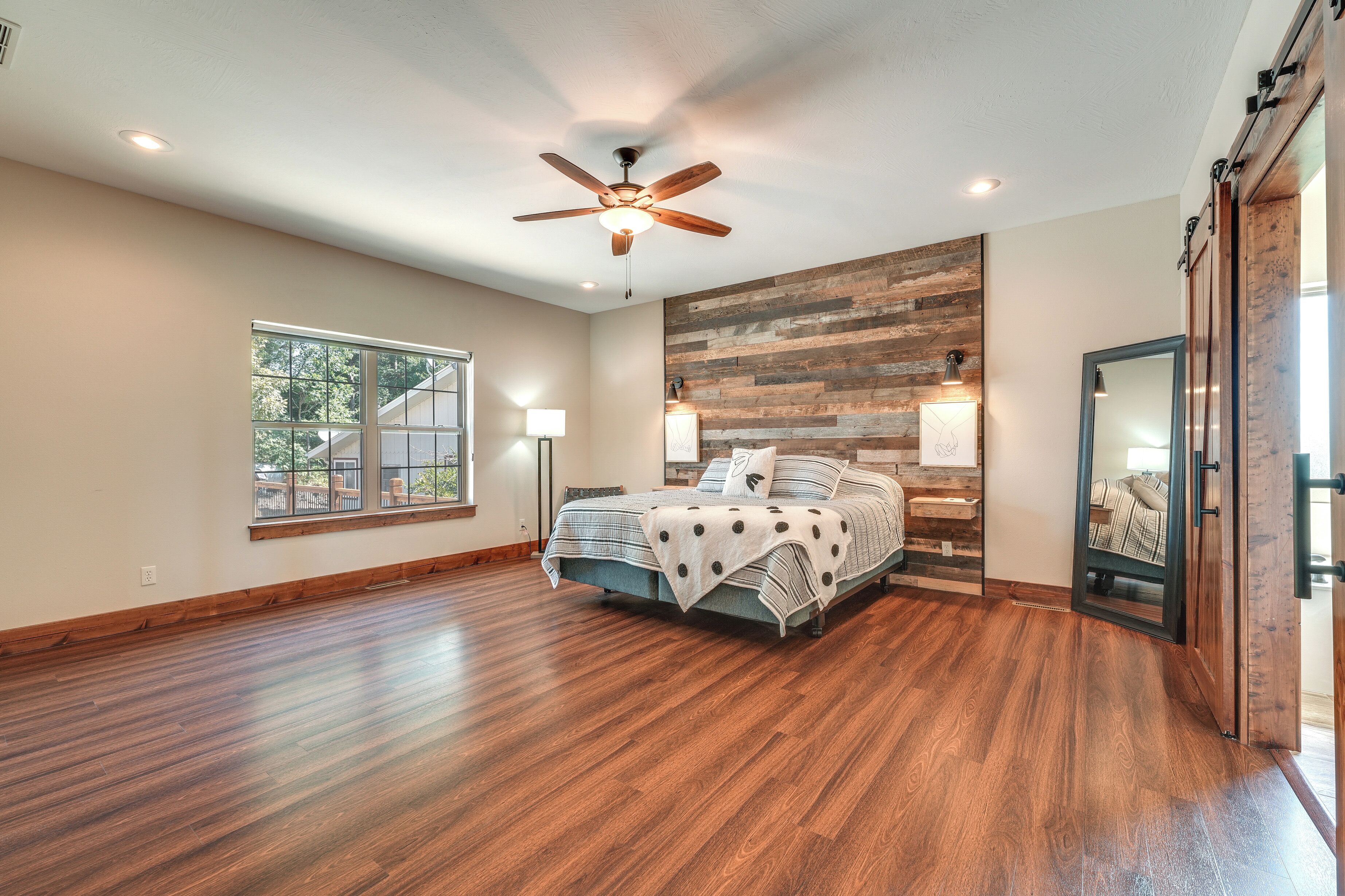 House (Multiple Bedrooms) | Interior