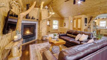 Rumah (5 Bedrooms) | Interior
