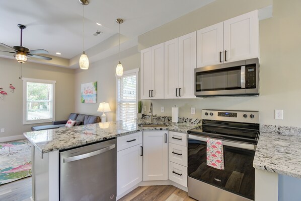 House (2 Bedrooms) | Interior