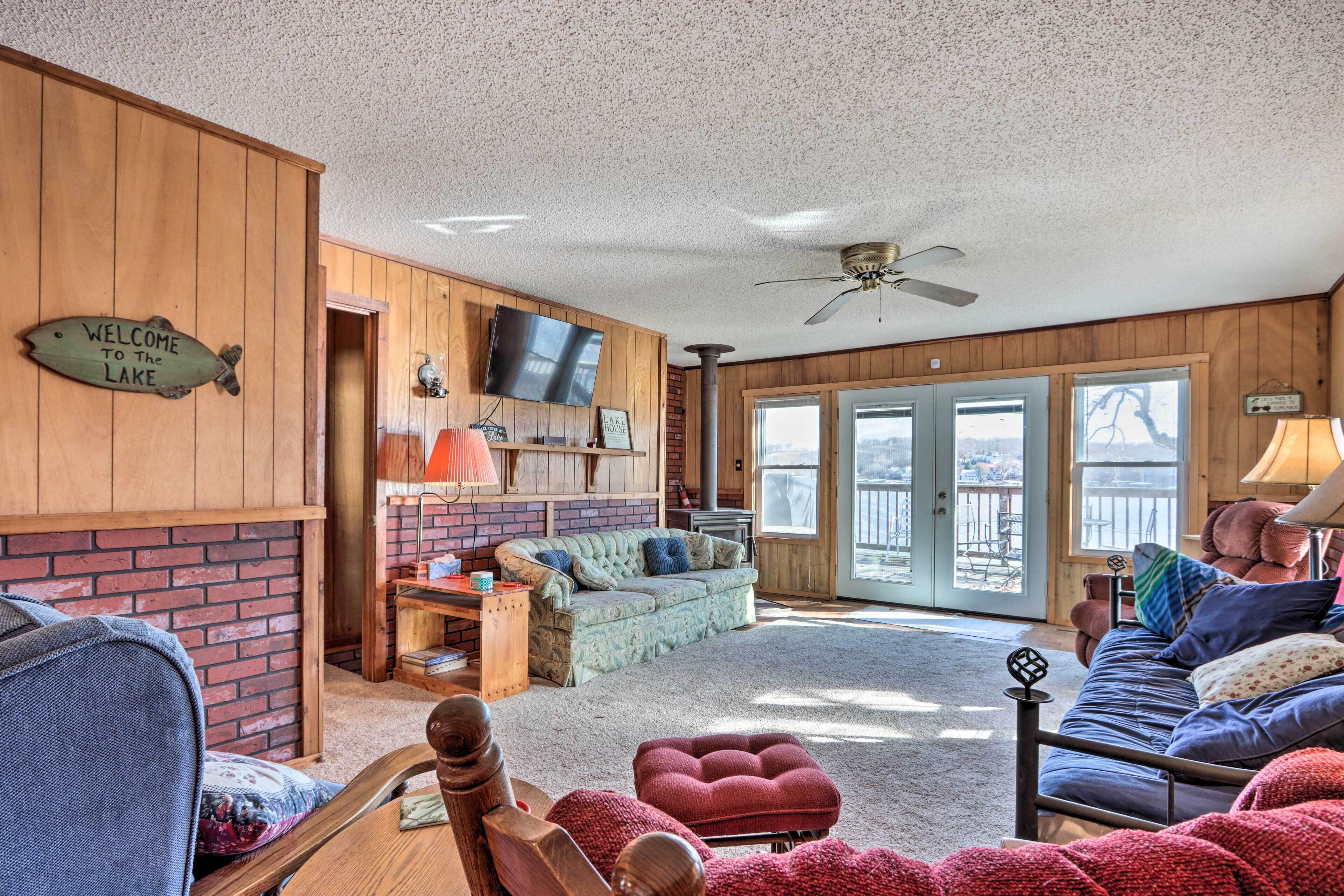 Lick Branch Cove Home w/ Boat Slip & 2 Decks!