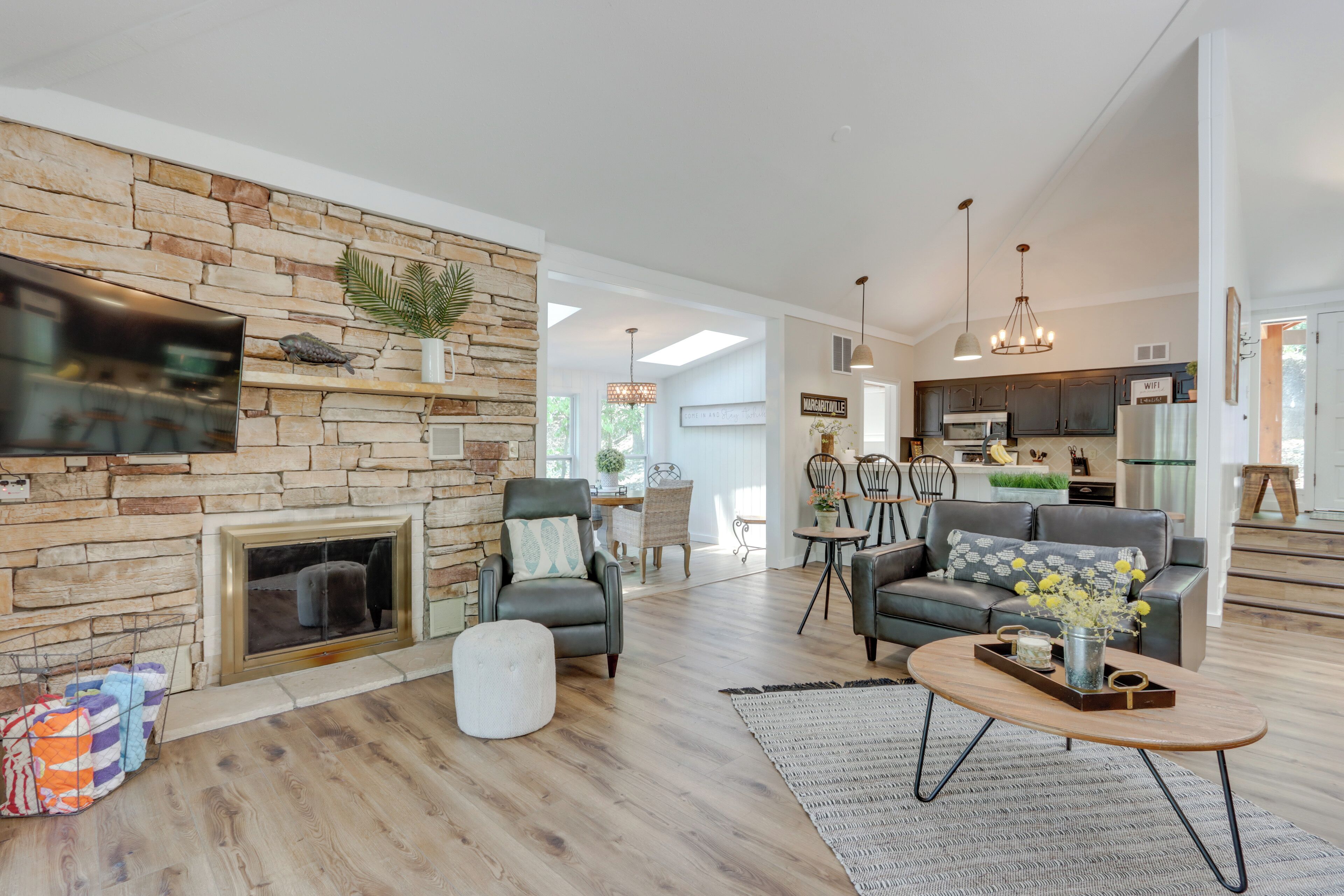 Margaritaville Home w/ Large Dock & Decks!