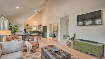 Cottage (3 Bedrooms) | Front of property