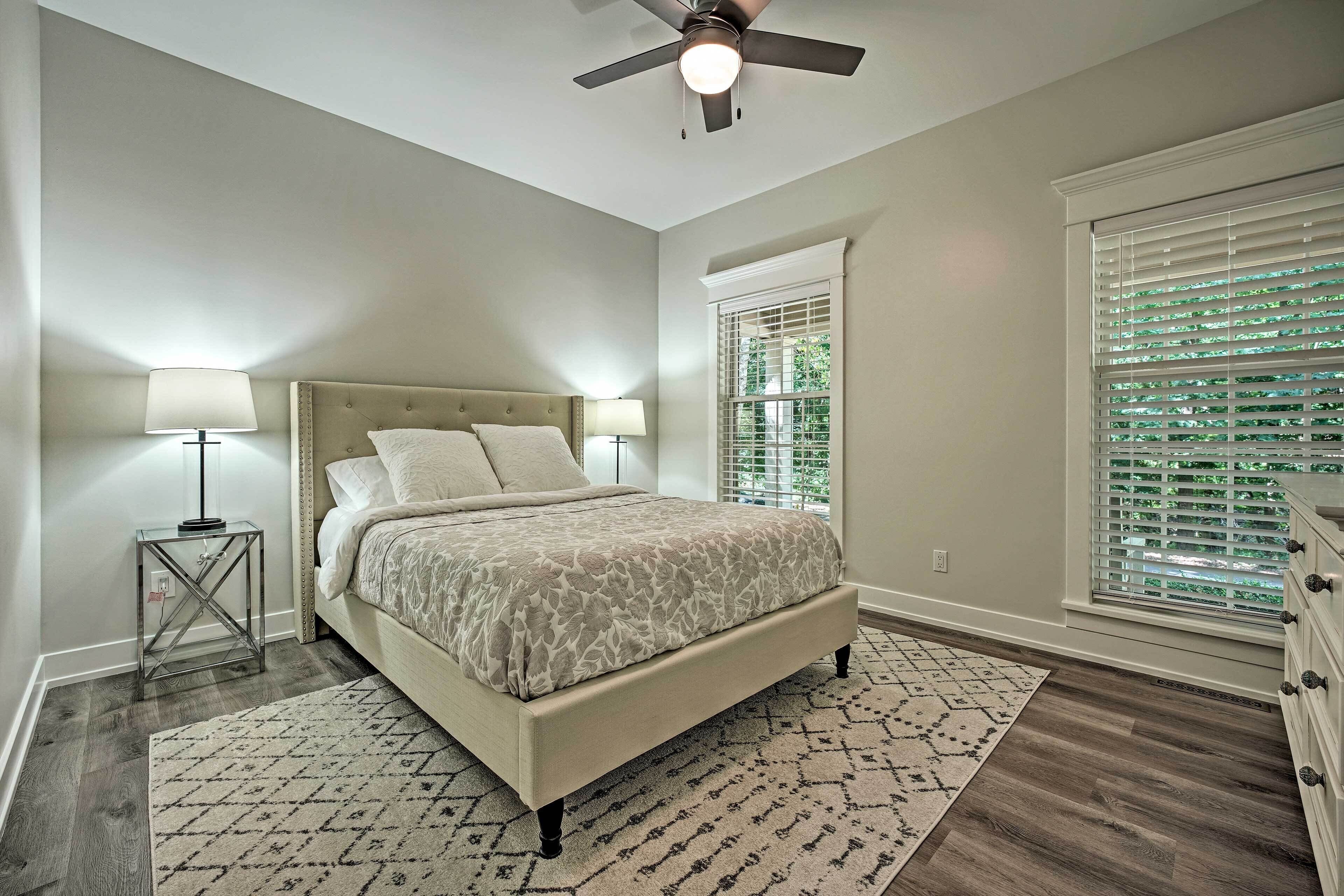 Luxury Family Home w/ Deck, Swim Spa & Grill!