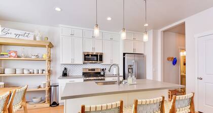 Hot Tub: Heber City Home 15 Mi to Park City!