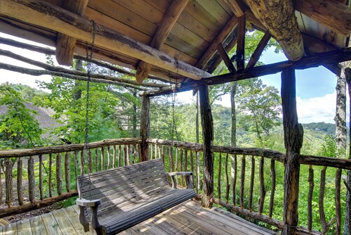 Scenic Views & Trail Access! Blue Ridge Mtns Condo